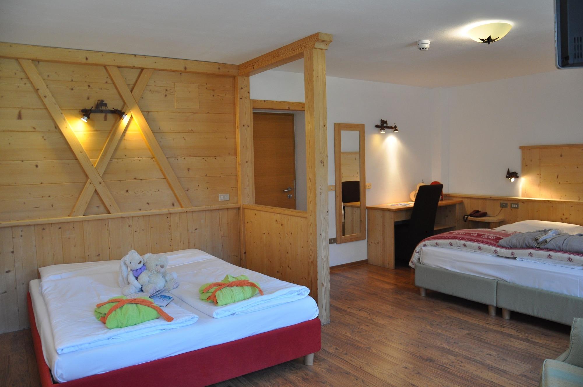 Alpenlife Hotel Someda Moena Exterior foto