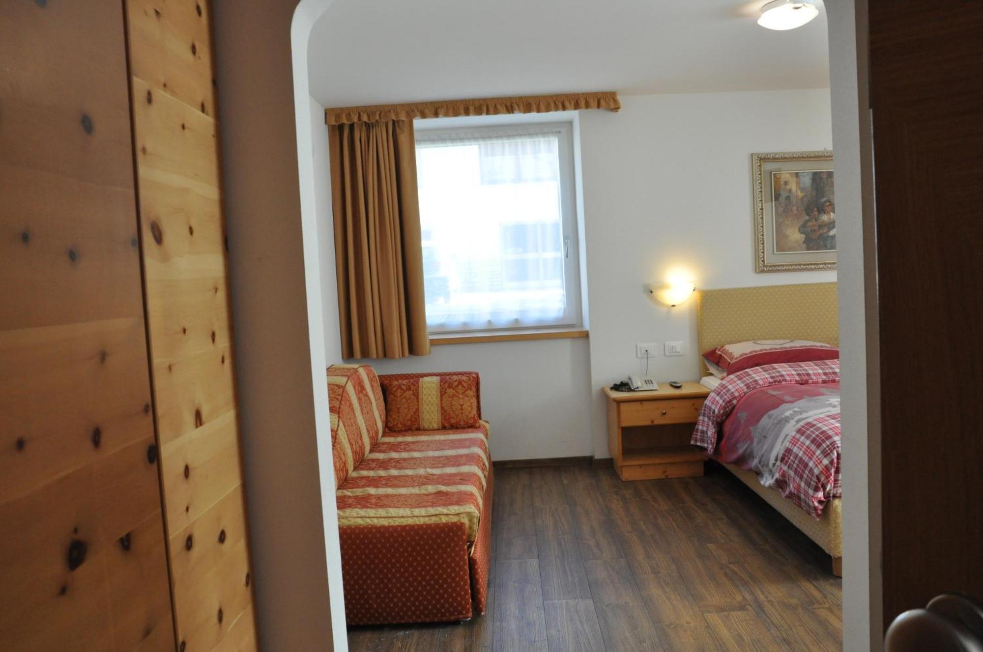 Alpenlife Hotel Someda Moena Exterior foto