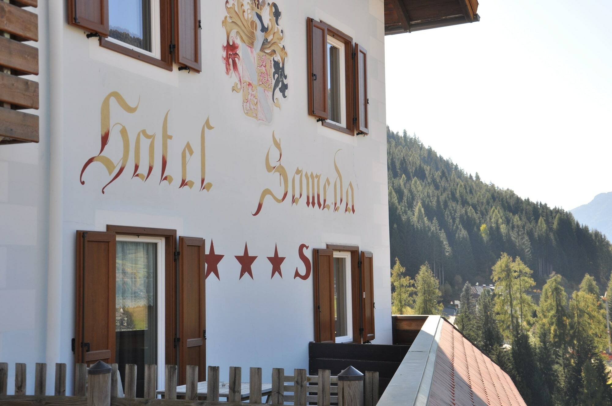 Alpenlife Hotel Someda Moena Exterior foto
